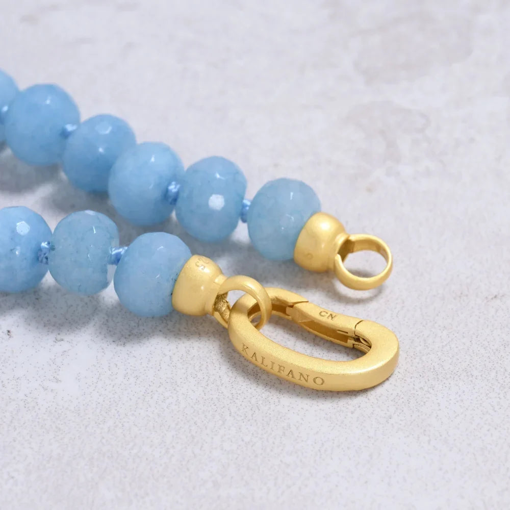 aquamarine graduated gemstone necklace clasp detail