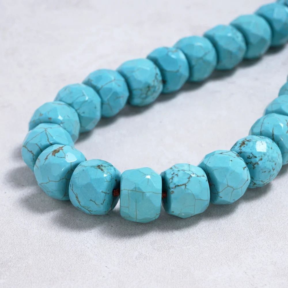 turquoise 17x13mm roundel gemstone detail